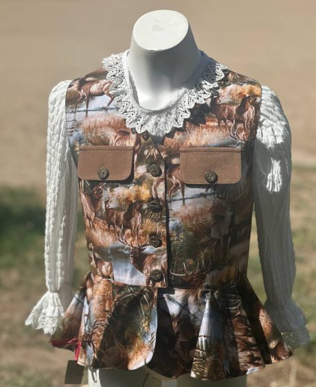 Chalequillo Niña Ciervos