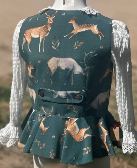 Chalequillo Niña Ciervos Verde