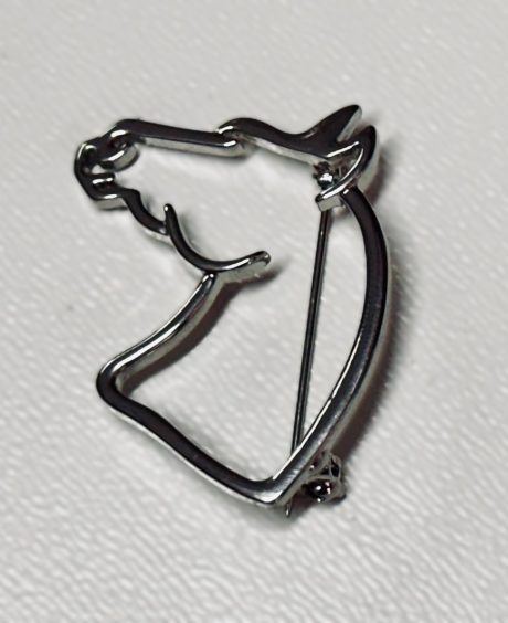 Broche Caballo Zamak