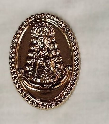 Broche Medallón Virgen Rocío Zamak
